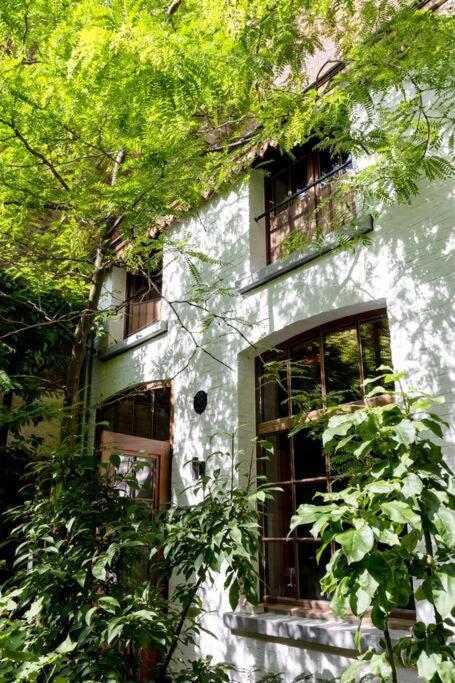 Carriage House In Quiet Ecological Garden Antuérpia Exterior foto